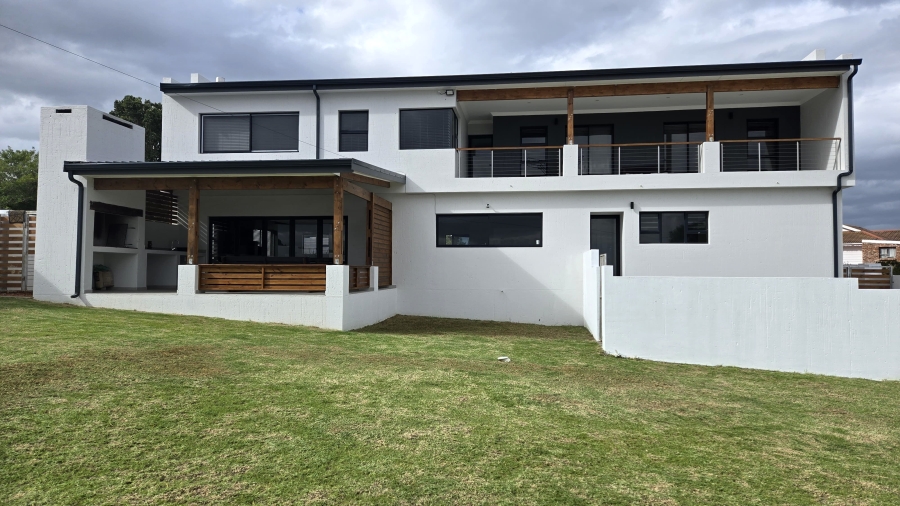 4 Bedroom Property for Sale in Dana Bay Western Cape